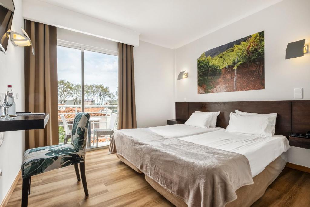 White Waters Hotel photo 2