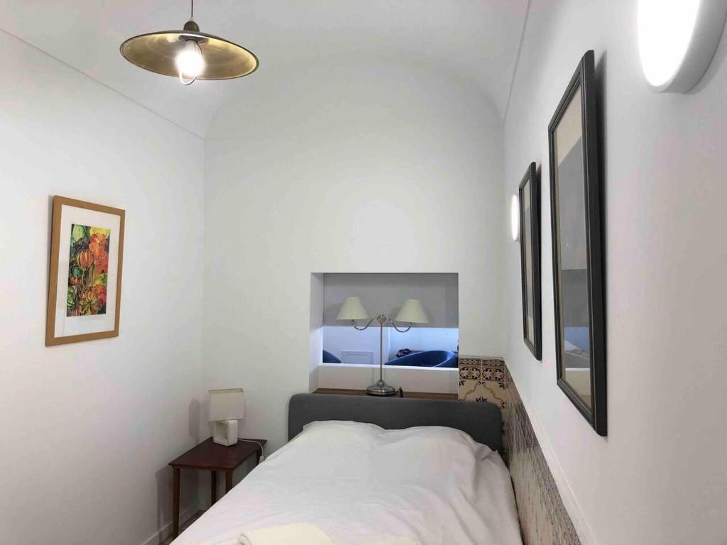 Stunning Fishermans House in Central Fuseta photo 2