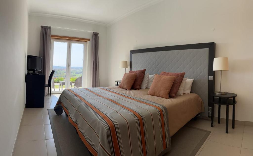 Paraiso vale da ribeira photo 2