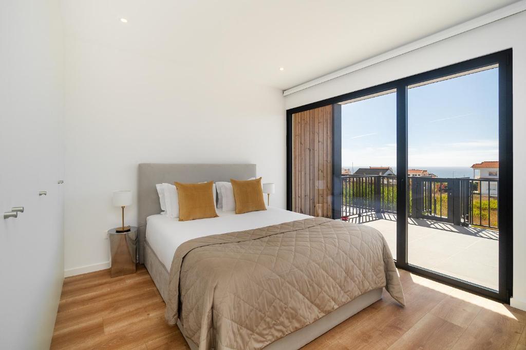 WHome Surf & Relax Coastal Apartment in Ericeira — photo 1