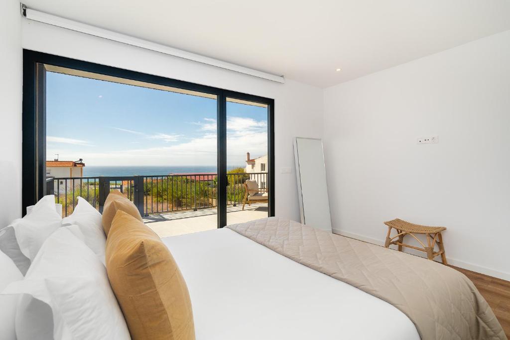 WHome Surf & Relax Coastal Apartment in Ericeira photo 2