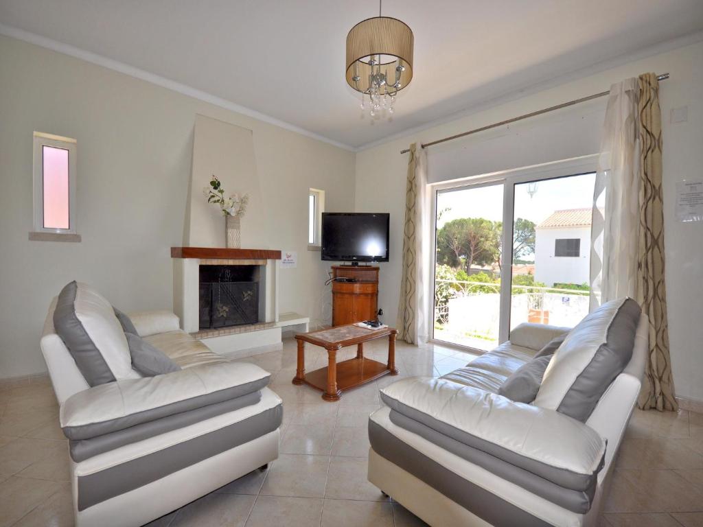 Villa in Vilamoura with Private Pool photo 2