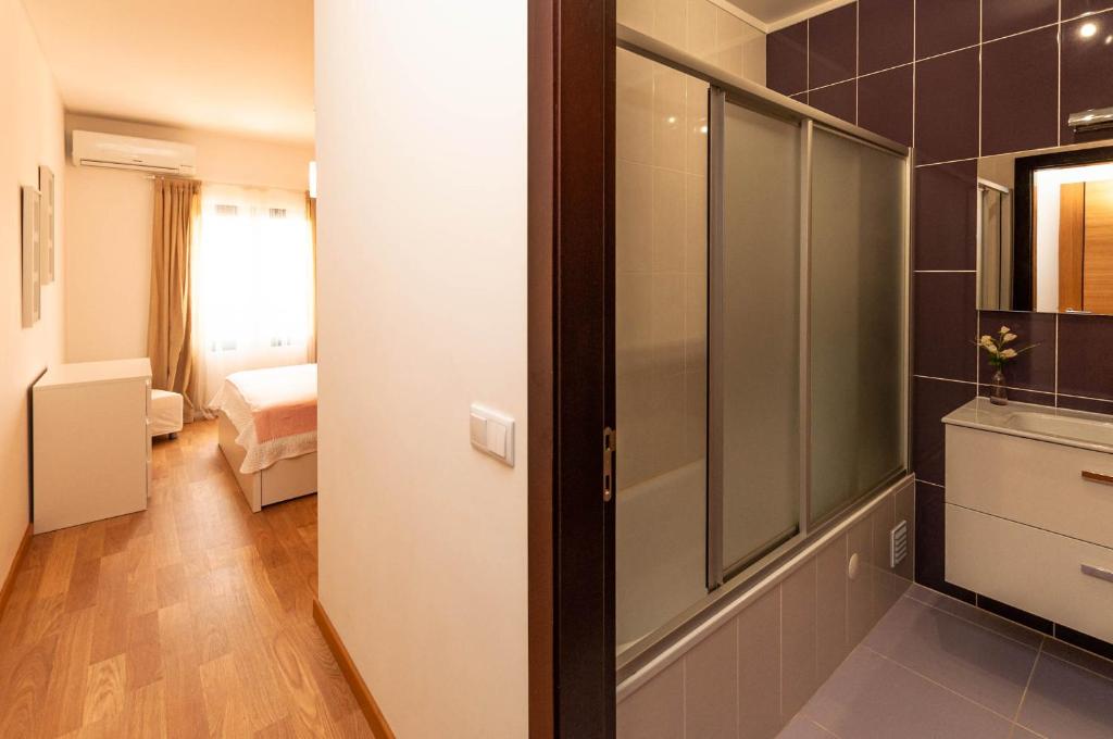 Almond Apartment by OCvillas photo 3