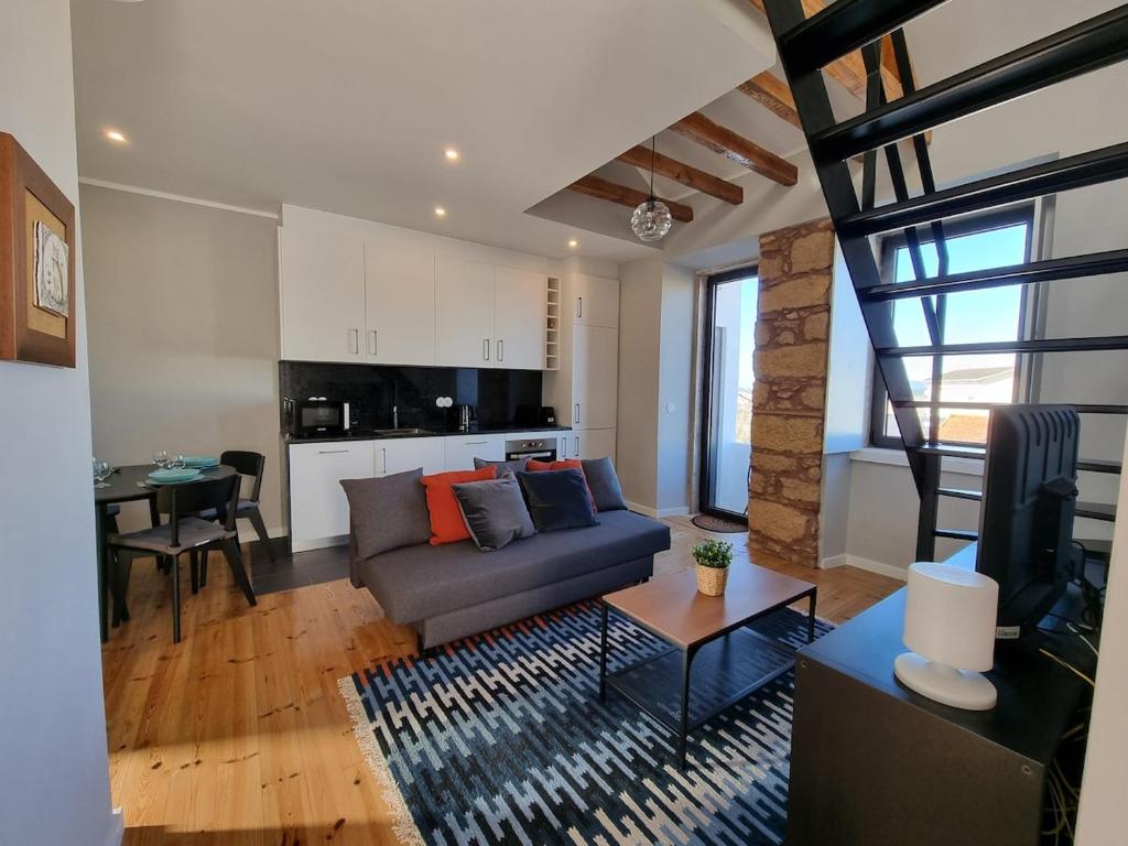 Santa Clara Heights -3 bdr APT by Feelcoimbra — photo 1