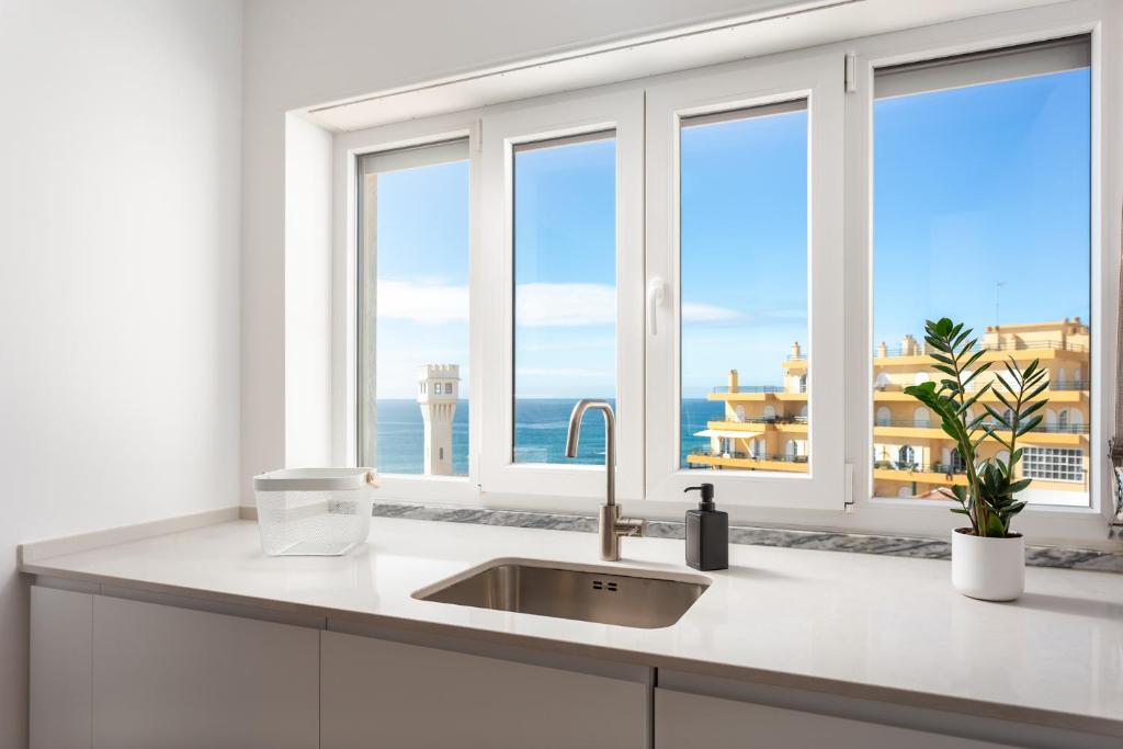 Beachfront apartment photo 3