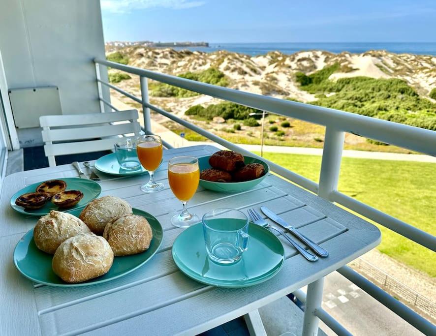 Sunrise • Vista Mar • 3 Quartos • Surf • Peniche — photo 1