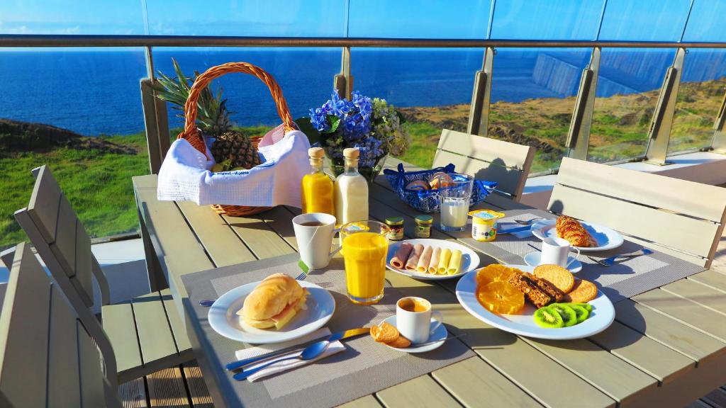 Sao Vicente Lodge - Atlantic Retreat photo 2