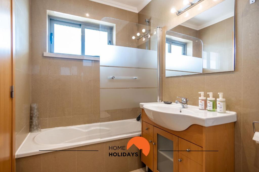 #160 V3 Vila Branca 92 by Home Holidays photo 2