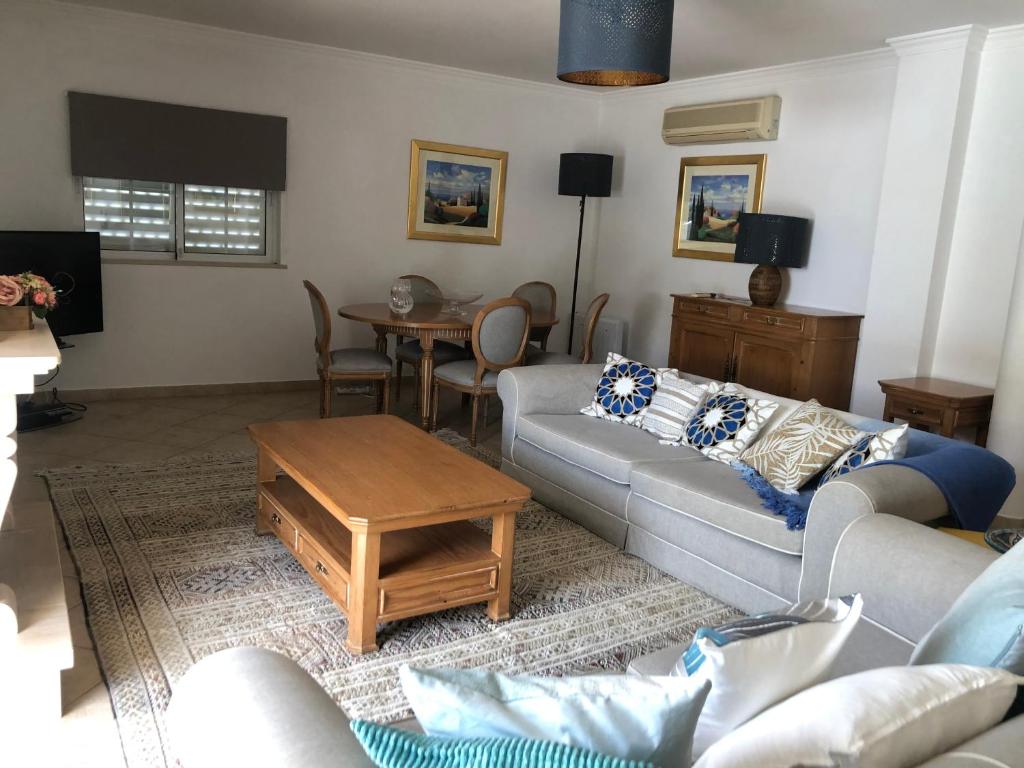 Santos Villa in Quinta do Lago photo 2
