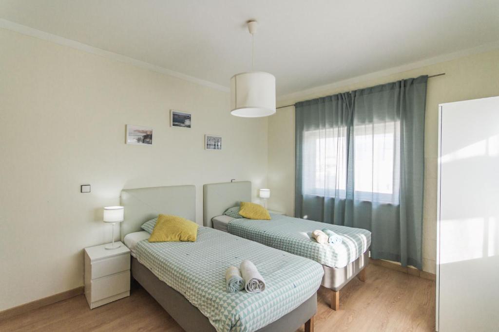 Beach Avenue Apartment photo 2