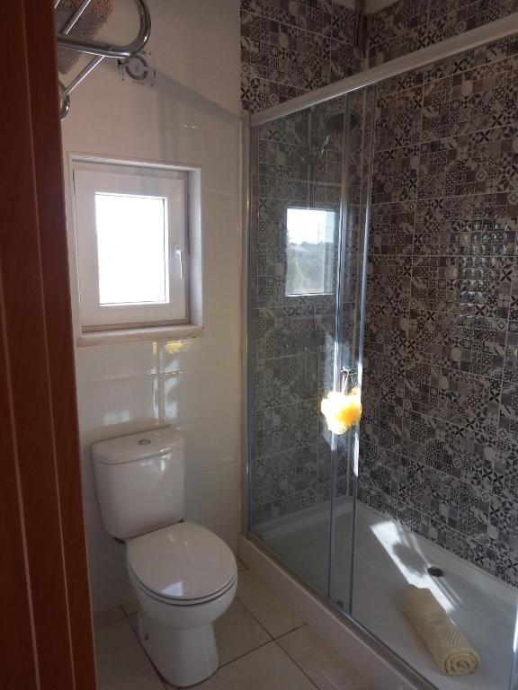 Spacious Villa Lara Estoi with heated pool photo 3