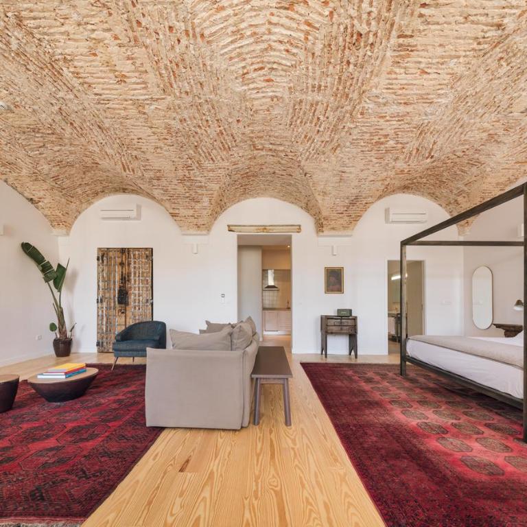 The Visionaire Apartments photo 2