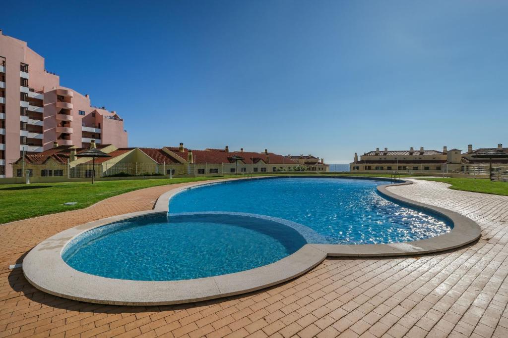 Sea Lux Ericeira Beach — photo 1