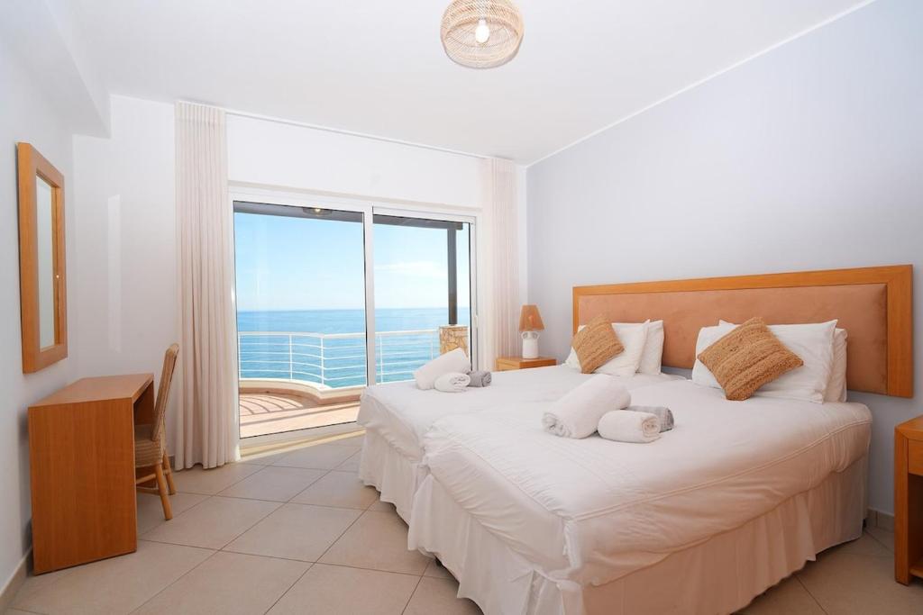 Simply Salema - Casa das Estevas - Beach Villa photo 2