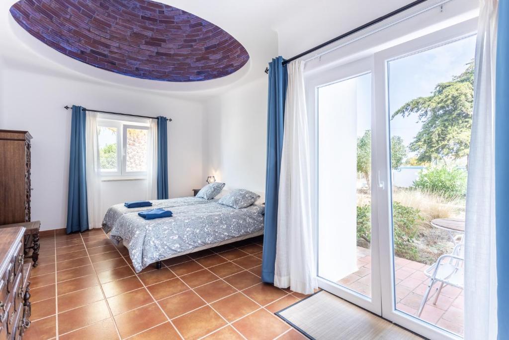 Superb Carvoeiro Villa Villa Alegria Do Sul 7 Bedrooms Pool & Sun Terrace photo 2