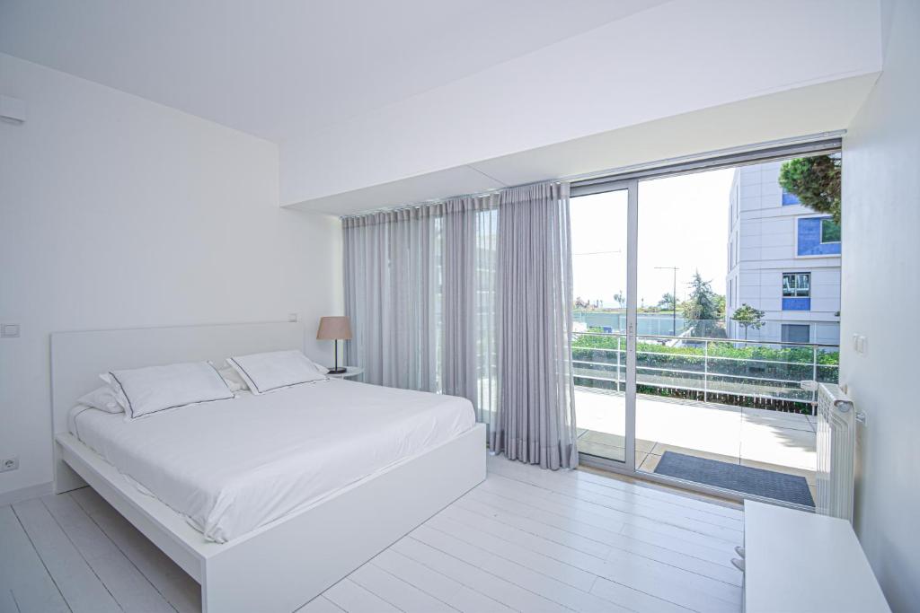 Spacious VIlla with Swiming Pool and Terrace photo 2