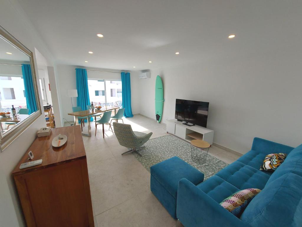 2 Bedroom Apartment in Centre of Alvor - ValeMar — photo 1