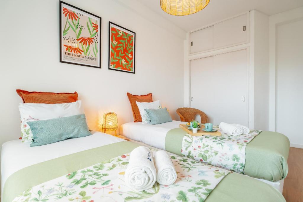 Host Wise - Spacious Modern Flat w Balcony photo 2