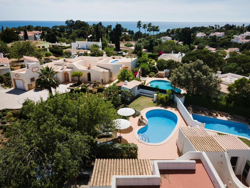 The Carobs Villas photo 2