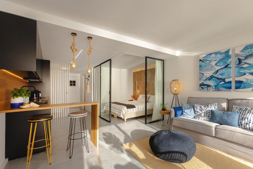 Sesimbra Hilltop Ocean View - Bay Apartment photo 2