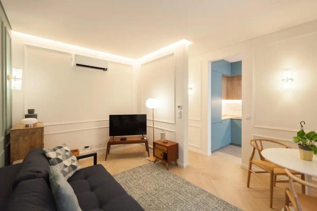Serene T1 Apt in Lapa with AC and Private Patio — photo 1