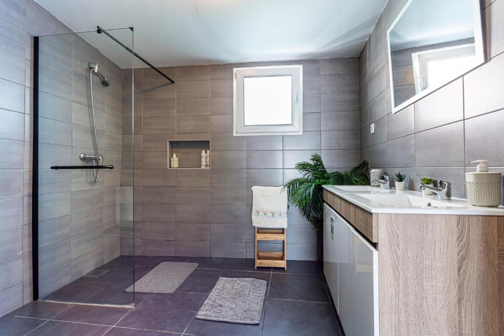 Thomas Suite Calheta photo 3