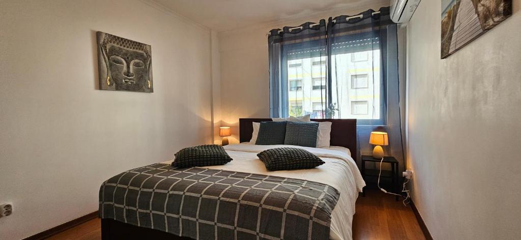 Modern 3 Bed Flat - Beaches photo 2