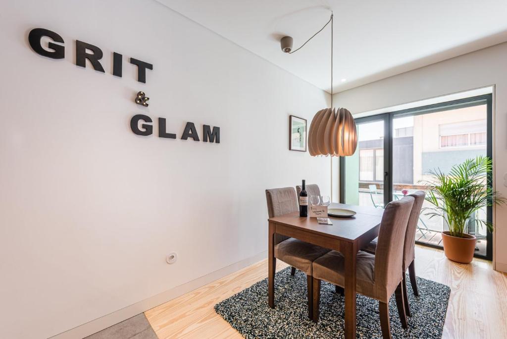 GuestReady - Grit & Glam — photo 1