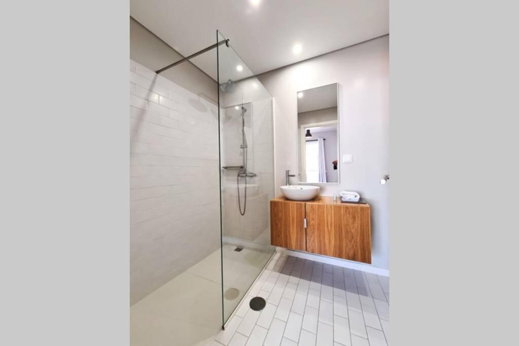 Santa Luzia's Pearl VI - Two Bed Apartment photo 3