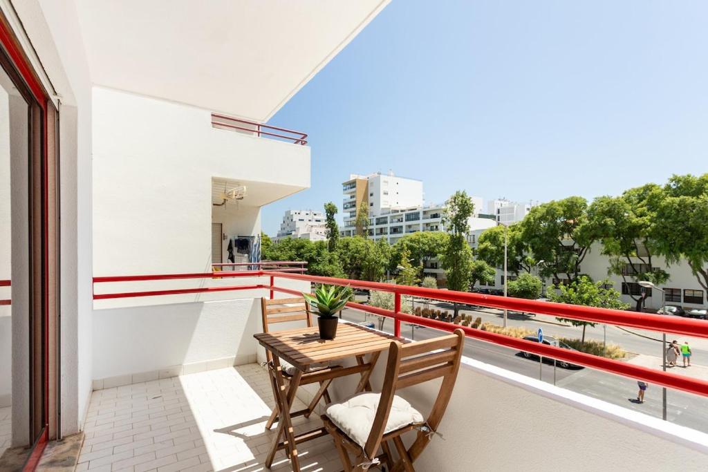 Sunnyquarters Walktobeach 2br Ac — photo 1