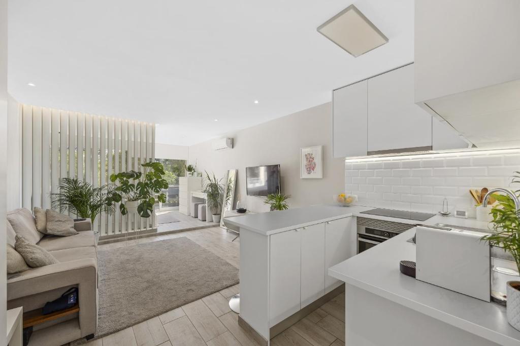 Silver Lux Studio 2 - City Center by HD PROPERTIES — photo 1