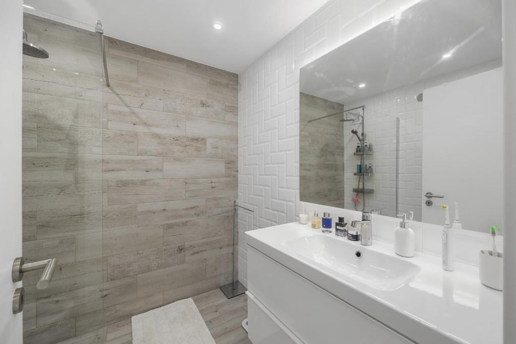 Silver Lux Studio 2 - City Center by HD PROPERTIES photo 3