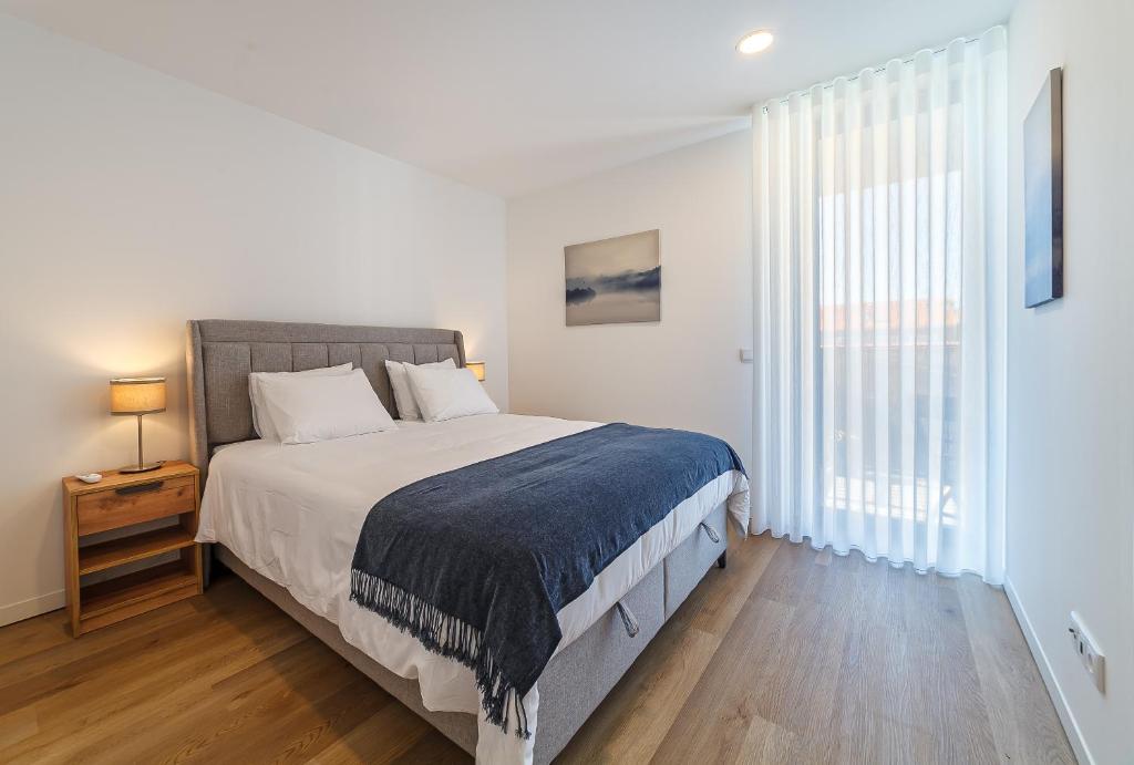 Tiles 23 Luxury Apartment & Parking by Home Sweet Home Aveiro — photo 1