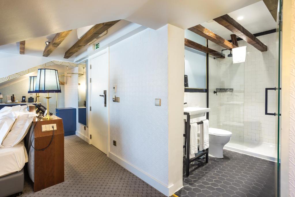 The Lift Boutique Hotel by RIDAN Hotels photo 3