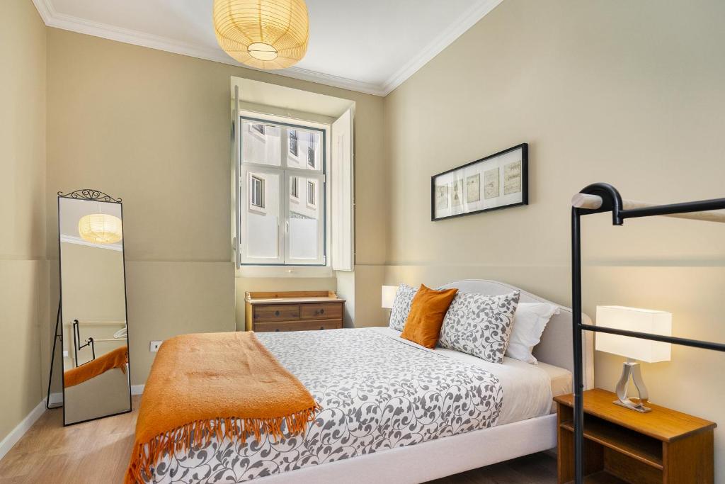 WHome Urban Comfort: 1-BR near Airport & Train Station photo 2