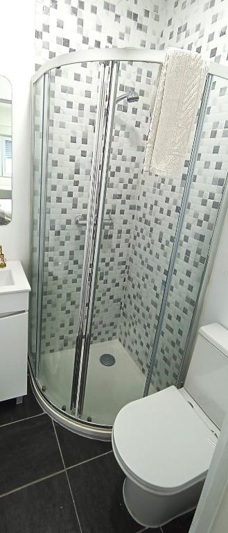 Sleep & Go Faro Airport Guest House photo 3