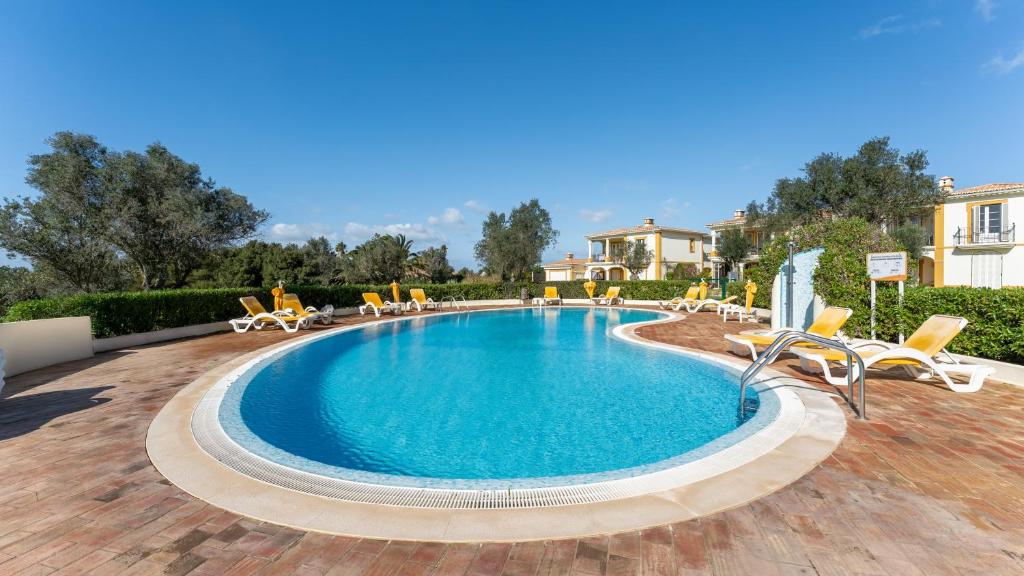 1 BDR Flat With Pool - 125D Gramacho by LovelyStay photo 2