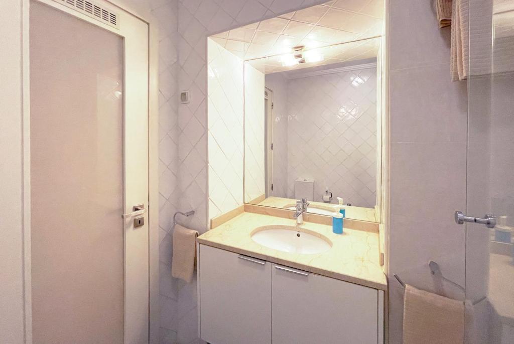 SWEET BAIRRO ALTO - Spacious Apartment in Prime Location photo 3