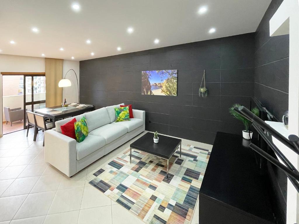 Sunset Lagos Apartment — photo 1