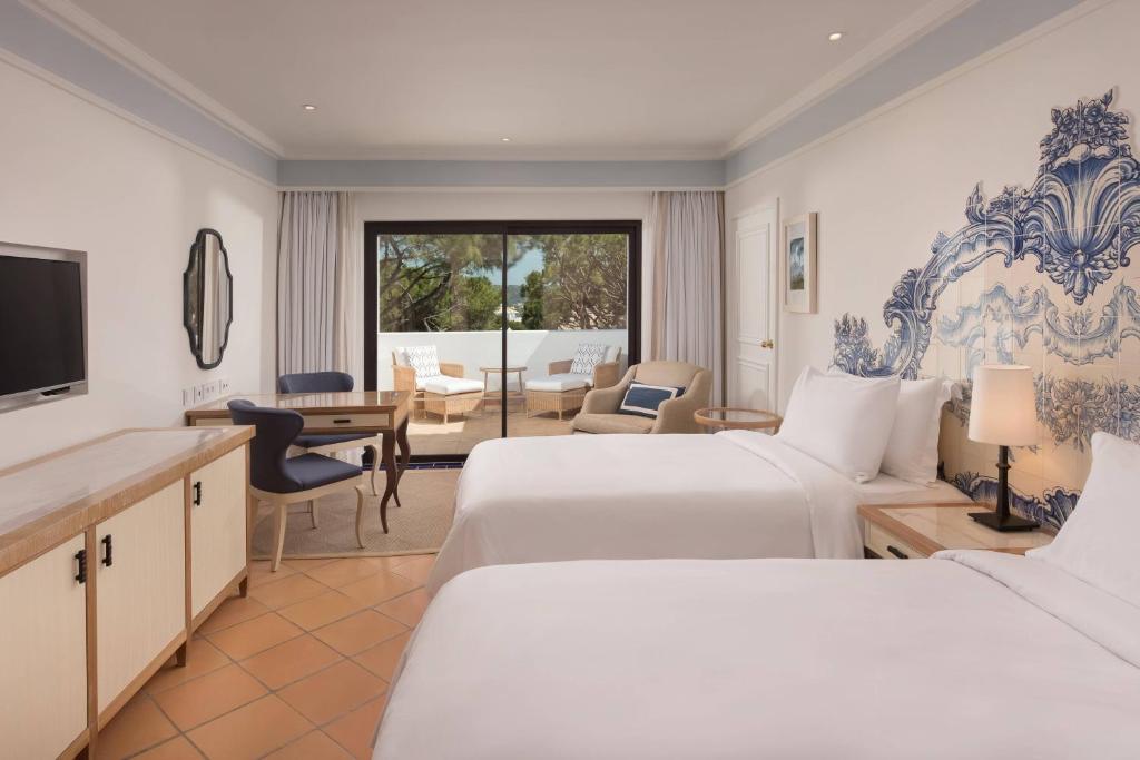Pine Cliffs Hotel photo 2