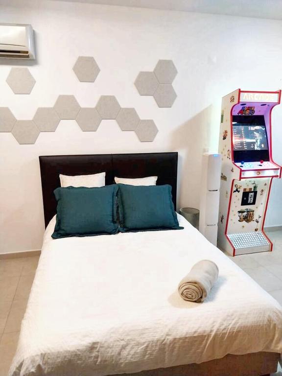 Cozy studio in Quinta do Anjo 48 m² with shared sauna photo 2