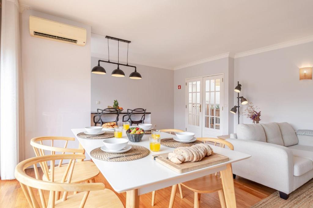 Seaside Urban Retreat – 5min to Esposende Beach photo 2