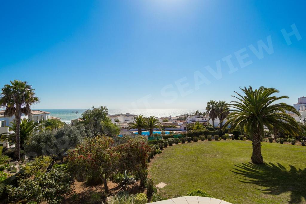 Seaview Apartment H — photo 1