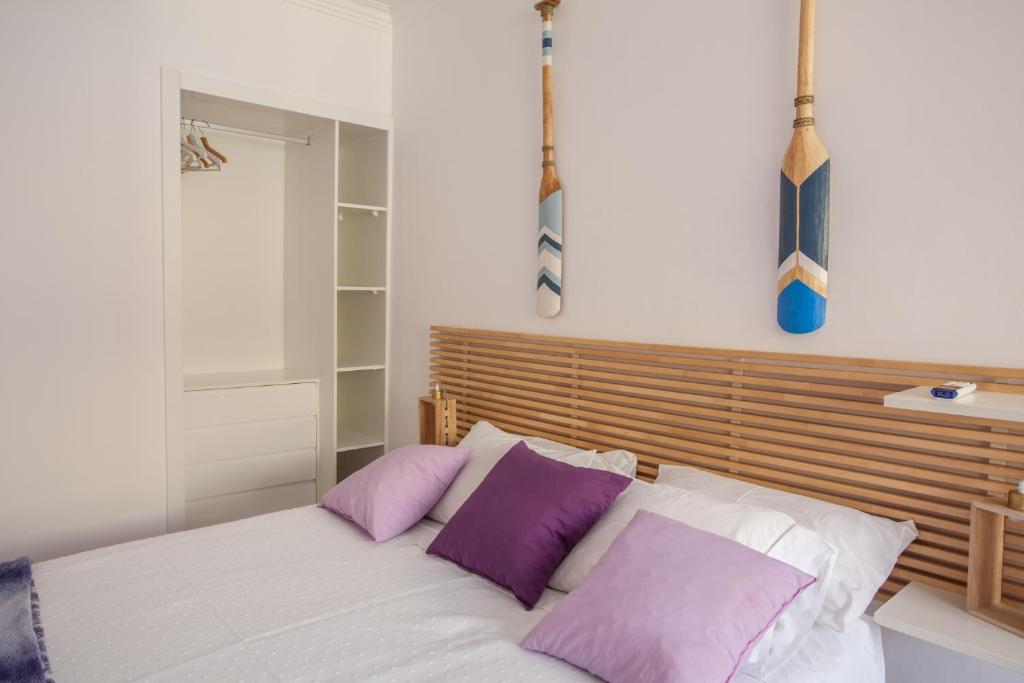 Sea Surf & The City- Beach Apt-Air Cond photo 2