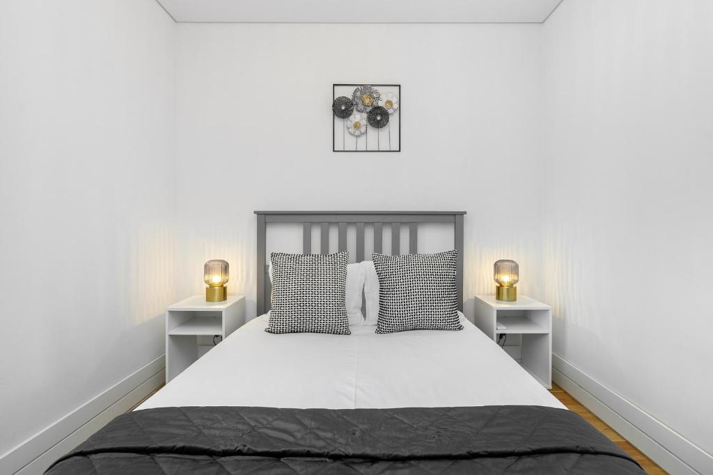 WHome Urban Elegance: A Modern Haven in Lisbon's Heart photo 2