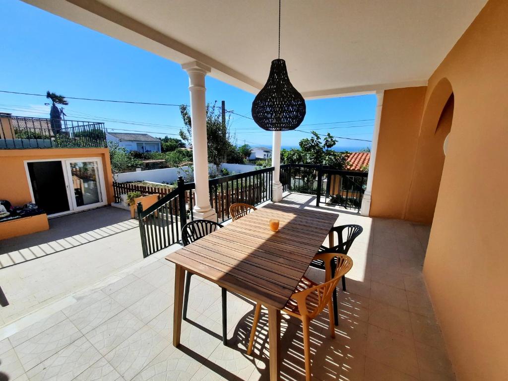 Sunset House — photo 1