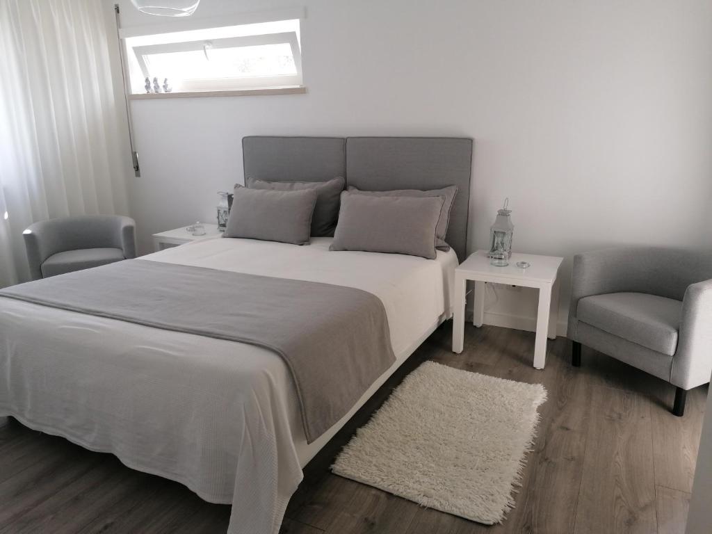 Silver Home — photo 1