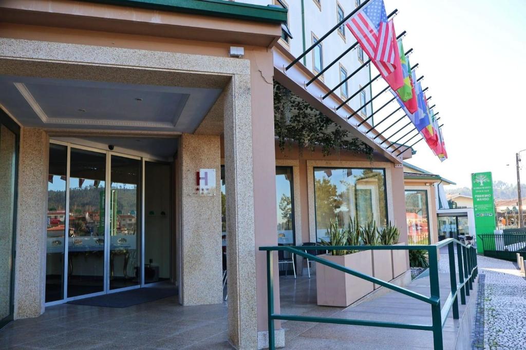 HOTEL SANTHYAGO TROFA photo 3