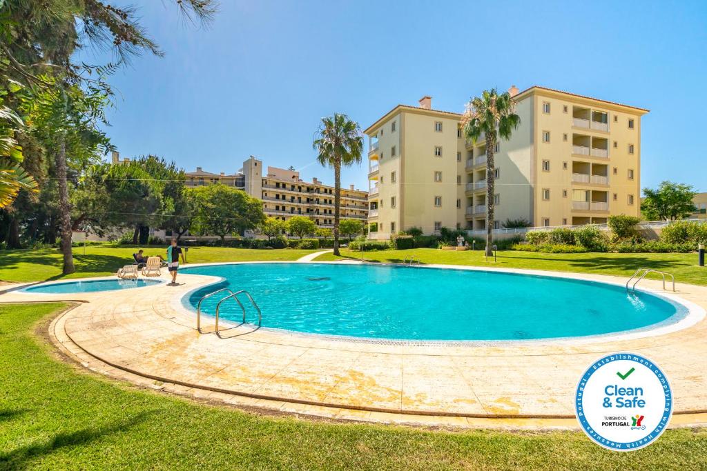 WHome | Vilamoura Family Apartment — photo 1