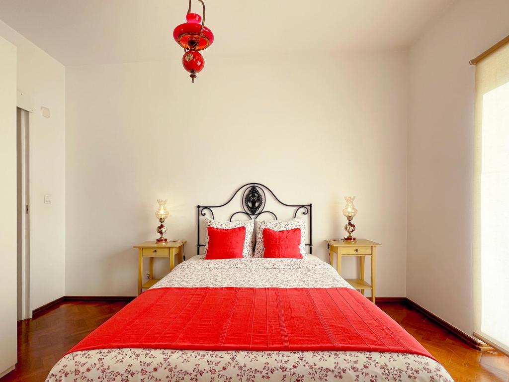 SWEET CHILI - Studio with balcony near Metro & Airport photo 2